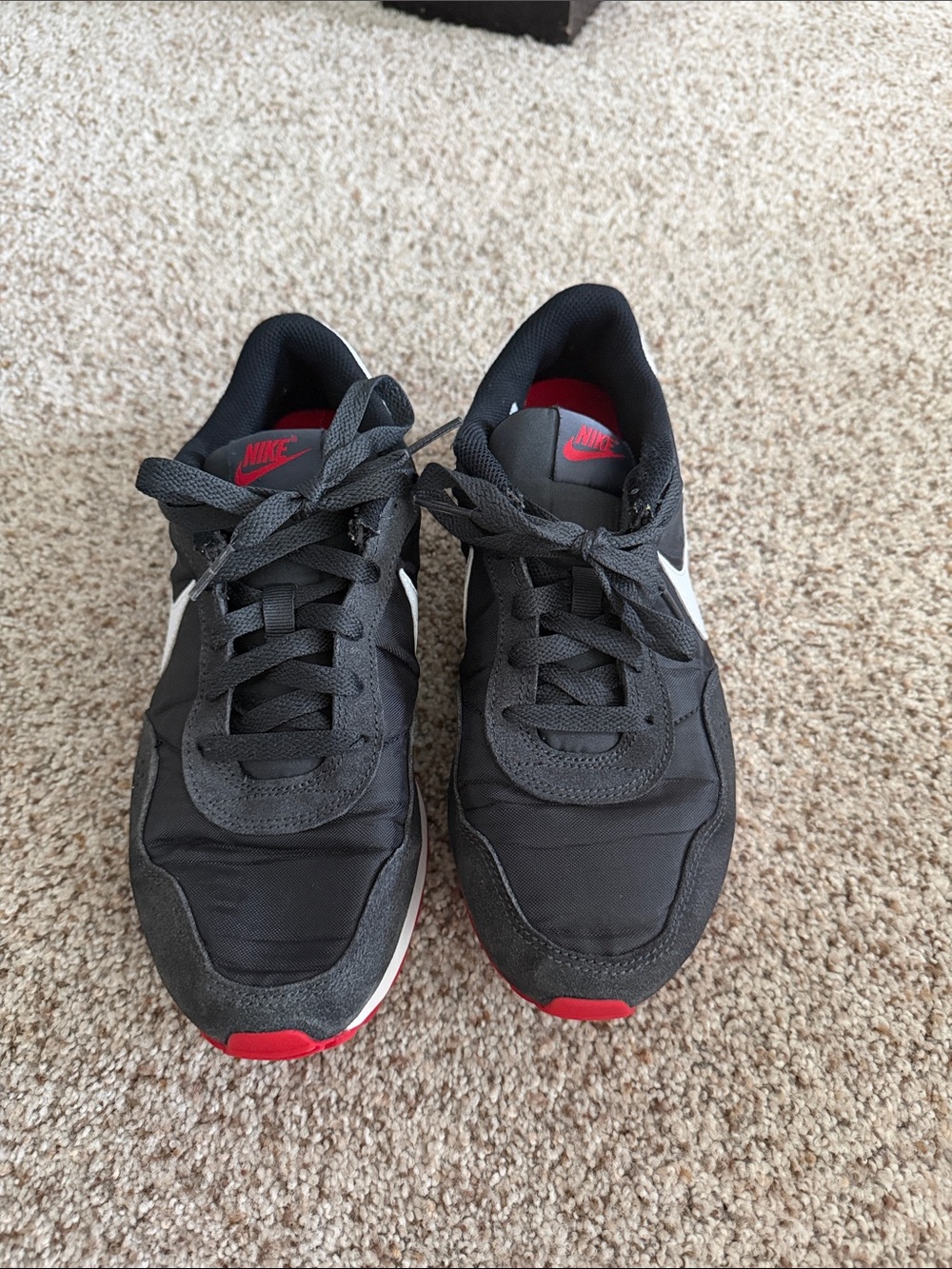 Nike Youth Black, Red and White Sneakers